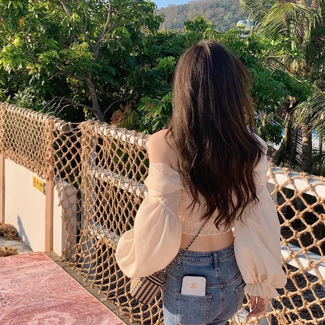 星际迷航：奇异新世界第一季